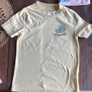 Abercrombie Kids DISNEY Yellow Short Sleeve Tee